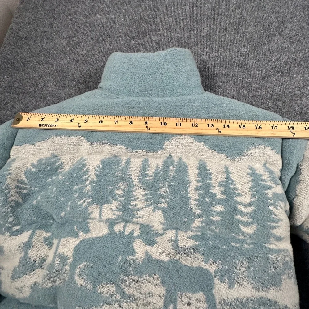 Winter‎ Scene Youth Large/ XL Puffer Jacket